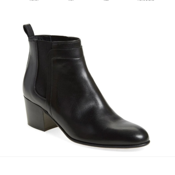 Vince Shoes - Vince Hallie Leather Bootie in Black